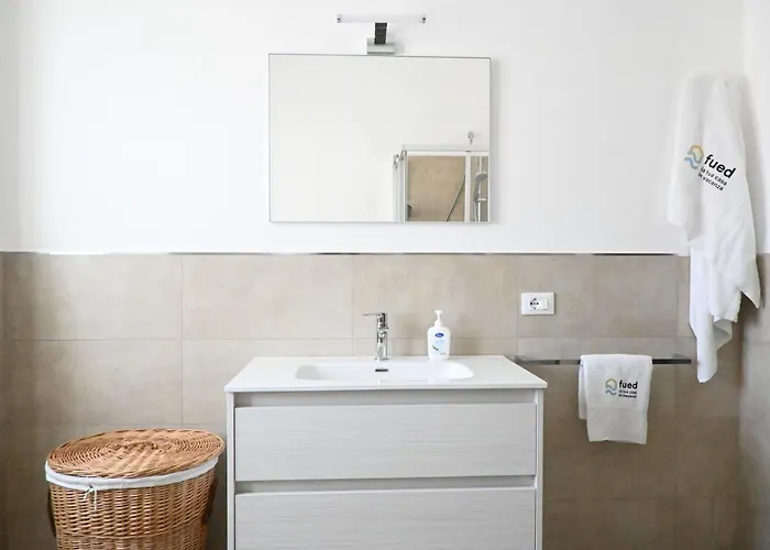 S352 - Sirolo, Ampio E Comodo Con Wifi Sirolo