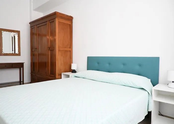 S352 - Sirolo, Ampio E Comodo Con Wifi